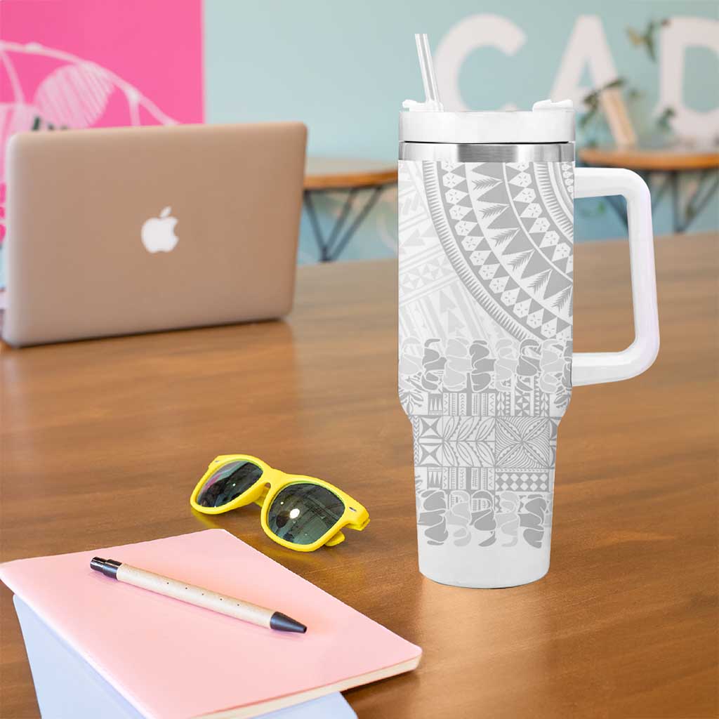 Niue White Sunday Tumbler With Handle Tapu Fanau Ia Puakenikeni Hiapo Pattern - Polynesian Pride