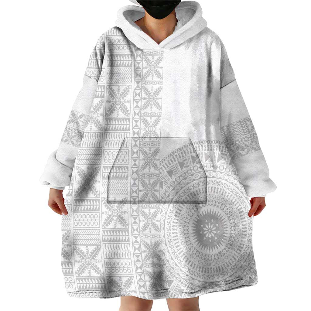 Niue White Sunday Wearable Blanket Hoodie Half Hiapo Pattern Vibes LT14 - Polynesian Pride