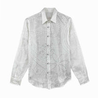 Tapu Fanau Ia Niue Women Casual Shirt Happy White Sunday Unique Hiapo LT14 - Polynesian Pride