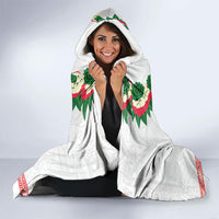 Mate Ma'a Tonga Rugby Custom Hooded Blanket Tongan Kahoa Lei Ngatu Pattern White LT14 - Polynesian Pride