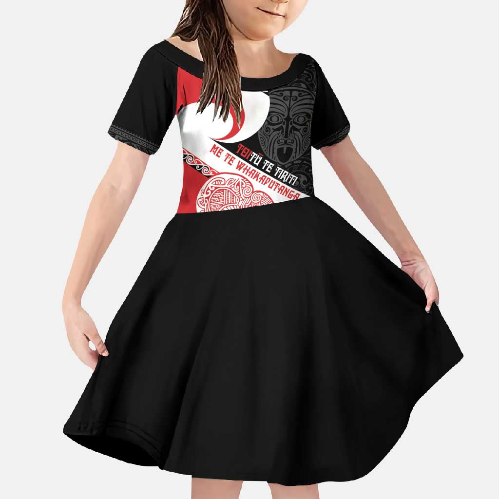 Toitu Te Tiriti Me Te Whakaputanga Family Matching Off Shoulder Maxi Dress and Hawaiian Shirt Maori Wahaika With Haka Face LT14 Daughter's Dress Red - Polynesian Pride