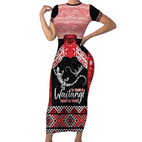 Toitu Te Tiriti O Waitangi Short Sleeve Bodycon Dress Maori Wharenui With Taniko Motifs LT14 Long Dress Red - Polynesian Pride