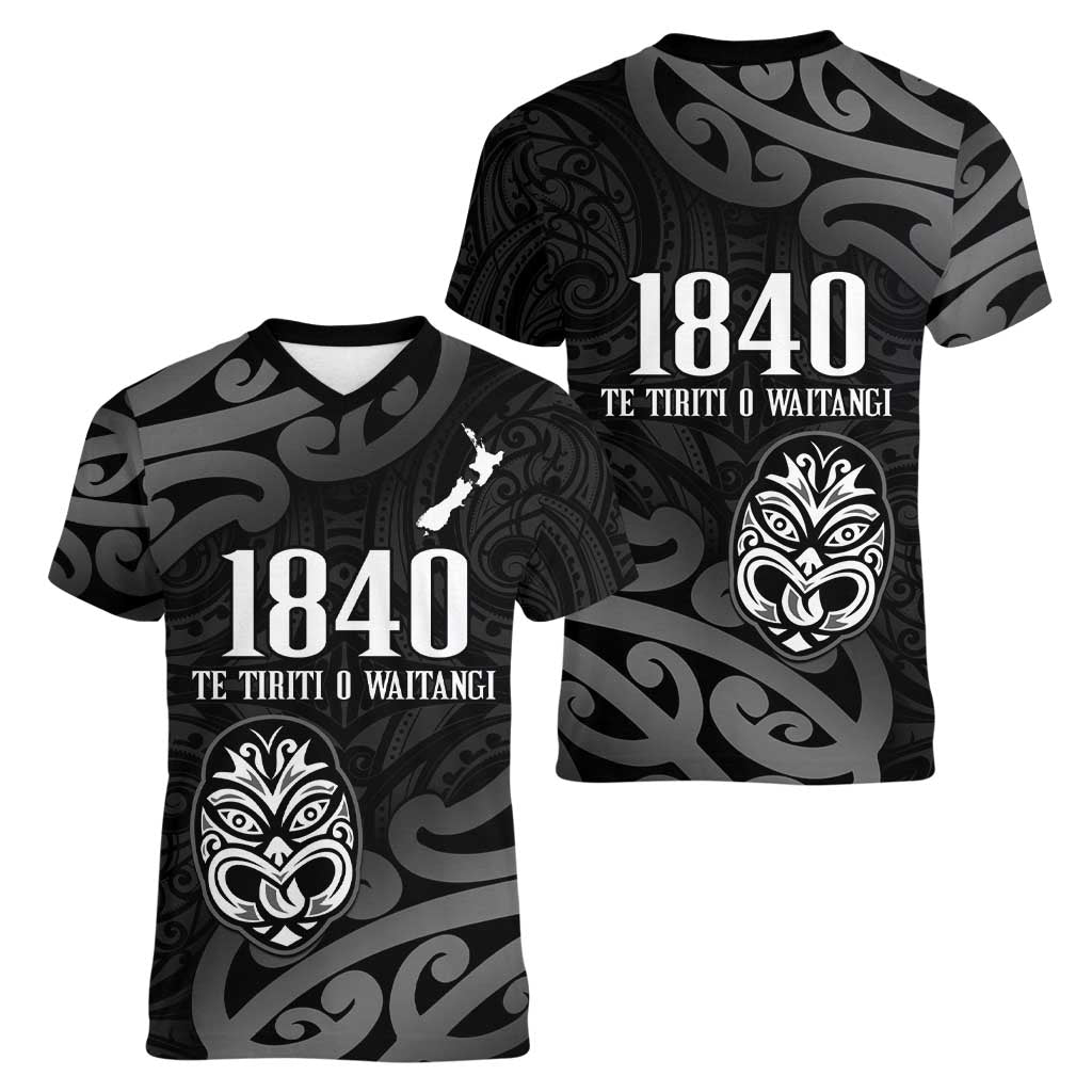 New Zealand 1840 Waitangi Day Women V-Neck T-Shirt Aotearoa Haka Mask - Black Version
