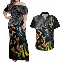 Aotearoa Kowhai Tui Bird Couples Matching Off Shoulder Maxi Dress and Hawaiian Shirt Maori Ngaru With Silver Fern LT14 Black - Polynesian Pride