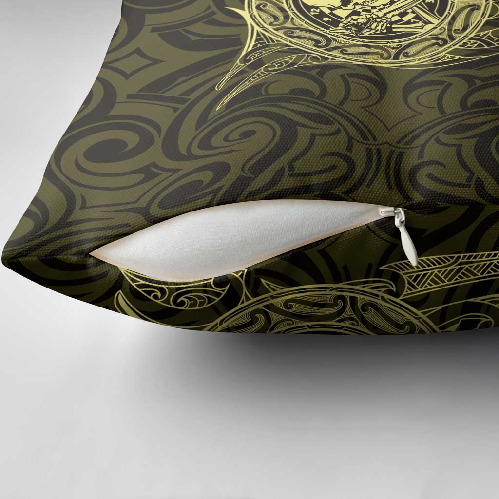 New Zealand Skull Darts Pillow Cover Aotearoa Maori Chest Tattoo Stylized Gold - Polynesian Pride