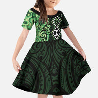 Green Aotearoa Family Matching Mermaid Dress and Hawaiian Shirt Taniko Motifs With Paua Shell Kowhaiwhai LT14 Daughter's Dress Green - Polynesian Pride