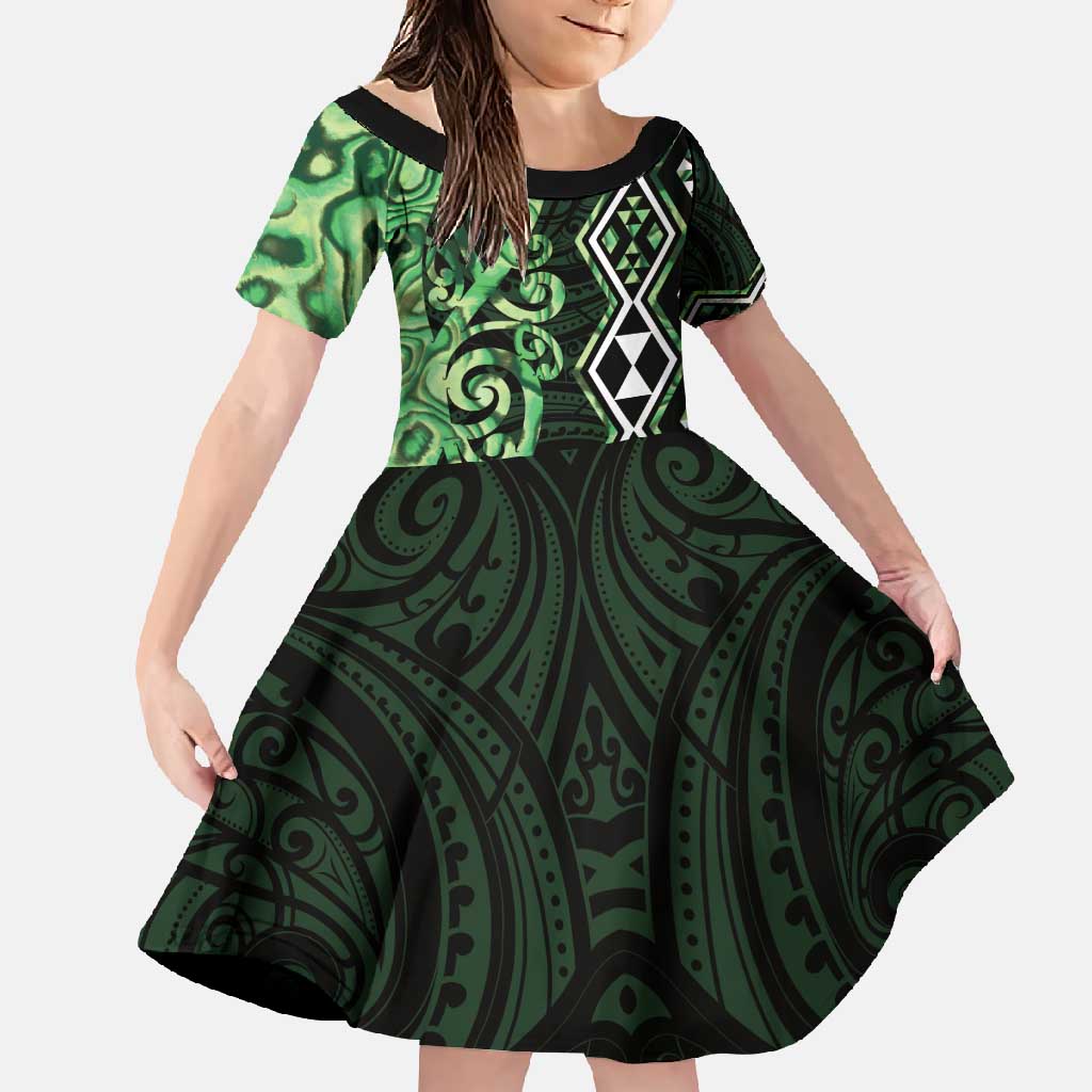 Green Aotearoa Family Matching Summer Maxi Dress and Hawaiian Shirt Taniko Motifs With Paua Shell Kowhaiwhai LT14 Daughter's Dress Green - Polynesian Pride