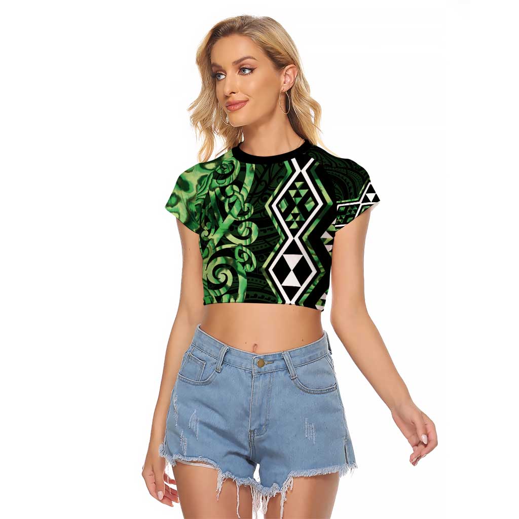 Green Aotearoa Raglan Cropped T Shirt Taniko Motifs With Paua Shell Kowhaiwhai