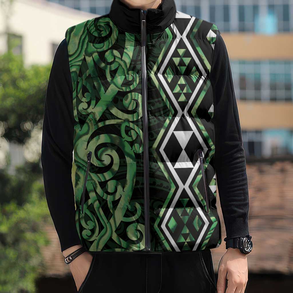 Green Aotearoa Sleeveless Puffer Jacket Taniko Motifs With Paua Shell Kowhaiwhai - Polynesian Pride