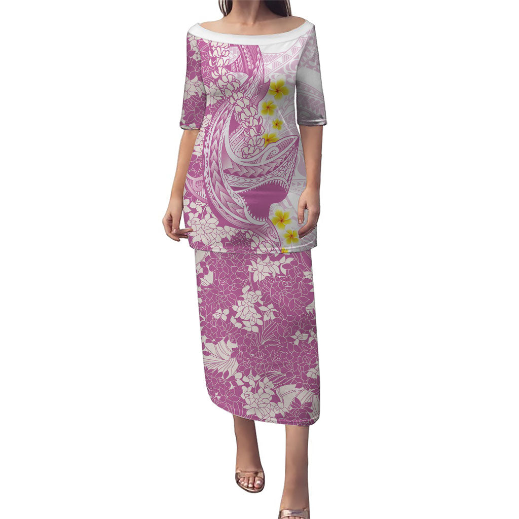 Purple Hawaii Shark Tattoo Family Matching Puletasi and Hawaiian Shirt Puakenikeni Lei Plumeria Polynesian Pattern LT14 Mom's Dress Purple - Polynesian Pride