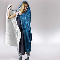 Blue Gradient Polynesia Jellyfish Hooded Blanket Plumeria Polynesian Tattoo Glowing Vibes
