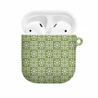Omaomao Palaka Quilt Hawaii AirPods Case Hawaiian Tropical Monstera Sea Turtle