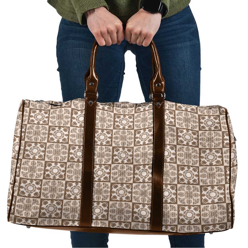 Beige Palaka Quilt Hawaii Travel Bag Hawaiian Tropical Monstera Sea Turtle