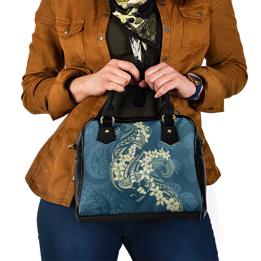 Cyan Polynesia Hammerhead Shark Tattoo With Plumeria Lei Shoulder Handbag
