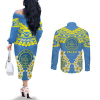 Palau Constitution Day Couples Matching Off The Shoulder Long Sleeve Dress and Long Sleeve Button Shirt Belau Seal With Frangipani Polynesian Pattern - Blue