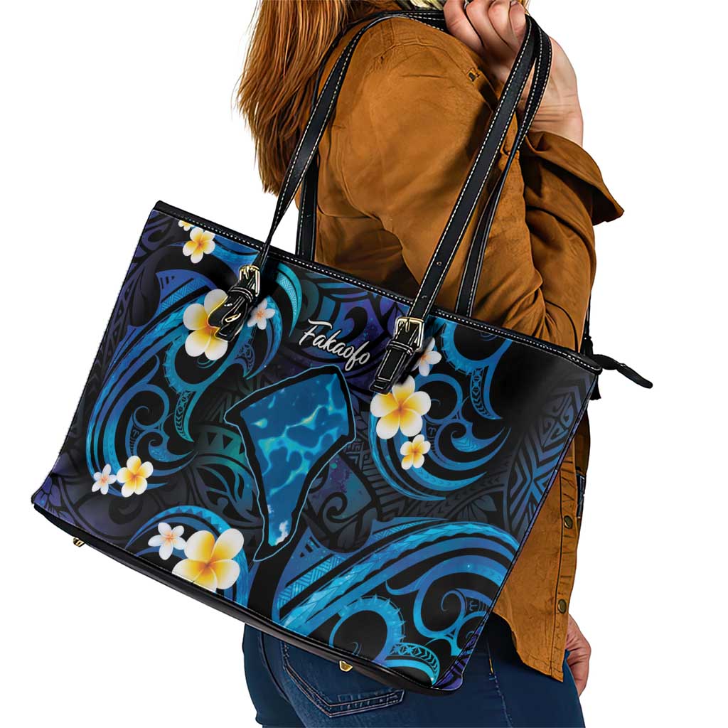 Tokelau Fakaofo Atoll Leather Tote Bag Polynesian Tattoo Plumeria With Map LT14 - Polynesian Pride