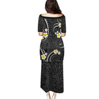 Black And Gray Family Matching Puletasi and Hawaiian Shirt Curves Polynesian Tattoo Mix Plumeria Flowers LT14 - Polynesian Pride