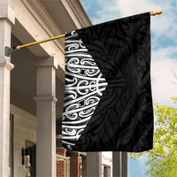 Black New Zealand Puhoro Maori Tattoo Garden Flag
