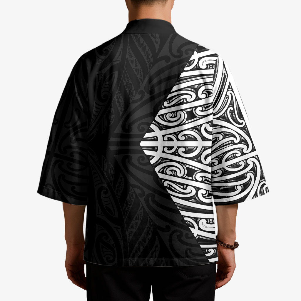 Black New Zealand Puhoro Maori Tattoo Kimono