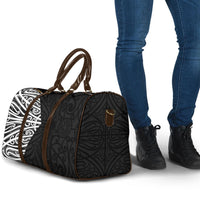 Black New Zealand Puhoro Maori Tattoo Travel Bag