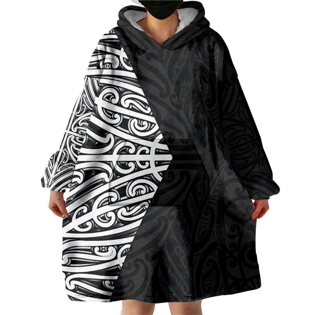 Black New Zealand Puhoro Maori Tattoo Wearable Blanket Hoodie