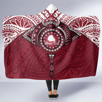 Personalised Cook Islands Mangaia Hooded Blanket Map With Kuki Airani Manta Ray Tattoo LT14 One Size Maroon - Polynesian Pride