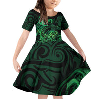 New Zealand Tuatara Family Matching Off Shoulder Short Dress and Hawaiian Shirt Aotearoa Maori Clematis Flowers - Green LT14 Daughter's Dress Green - Polynesian Pride