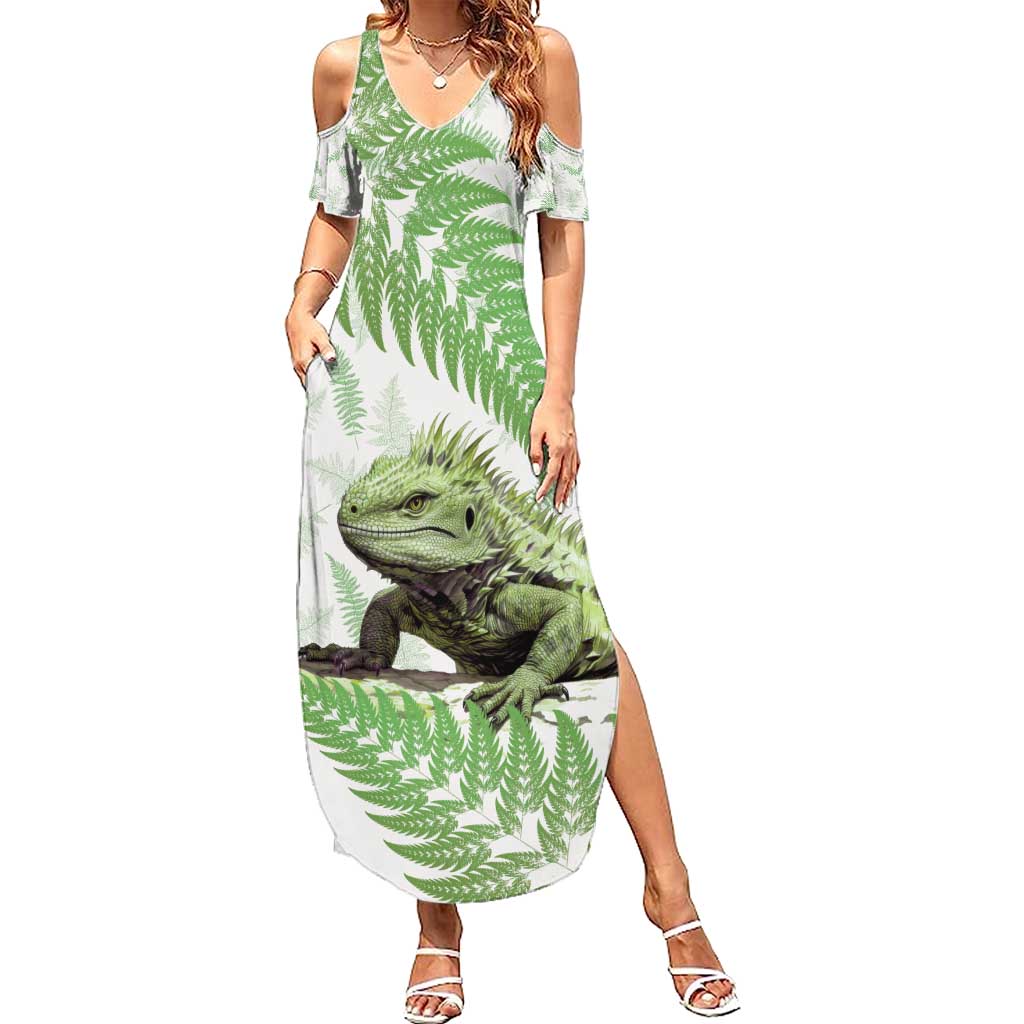 Green New Zealand Tuatara Family Matching Summer Maxi Dress and Hawaiian Shirt Aotearoa Sphenodon Punctatus Silver Fern LT14 Mom's Dress Green - Polynesian Pride
