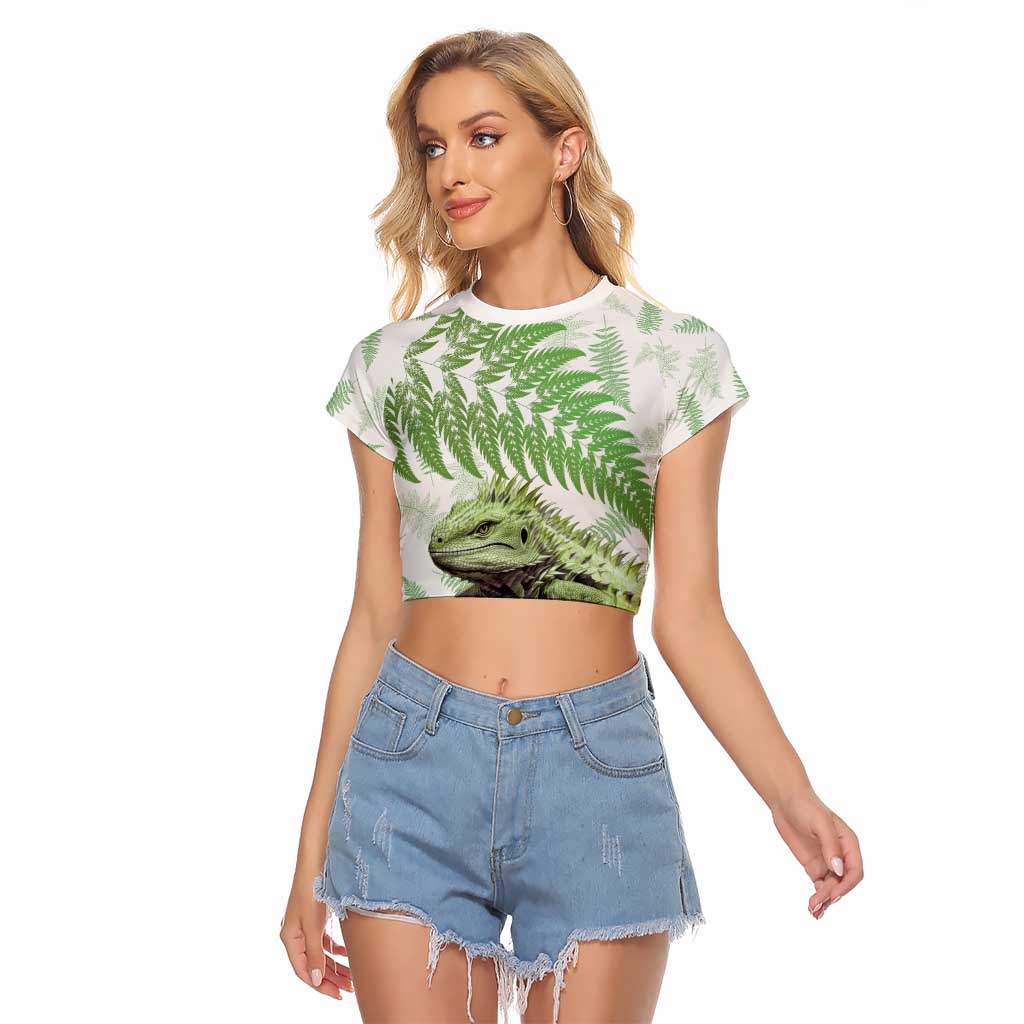 Green New Zealand Tuatara Raglan Cropped T Shirt Aotearoa Sphenodon Punctatus Silver Fern