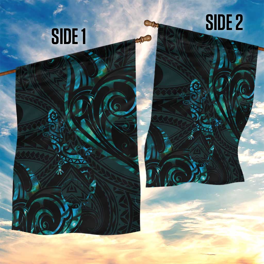 New Zealand Skink Garden Flag Aotearoa Maori Mix Paua Shell