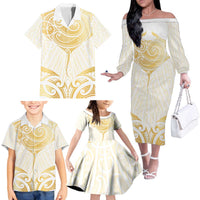 Gold White New Zealand Manta Ray Family Matching Off The Shoulder Long Sleeve Dress and Hawaiian Shirt Aotearoa Maori Haehae LT14 - Polynesian Pride