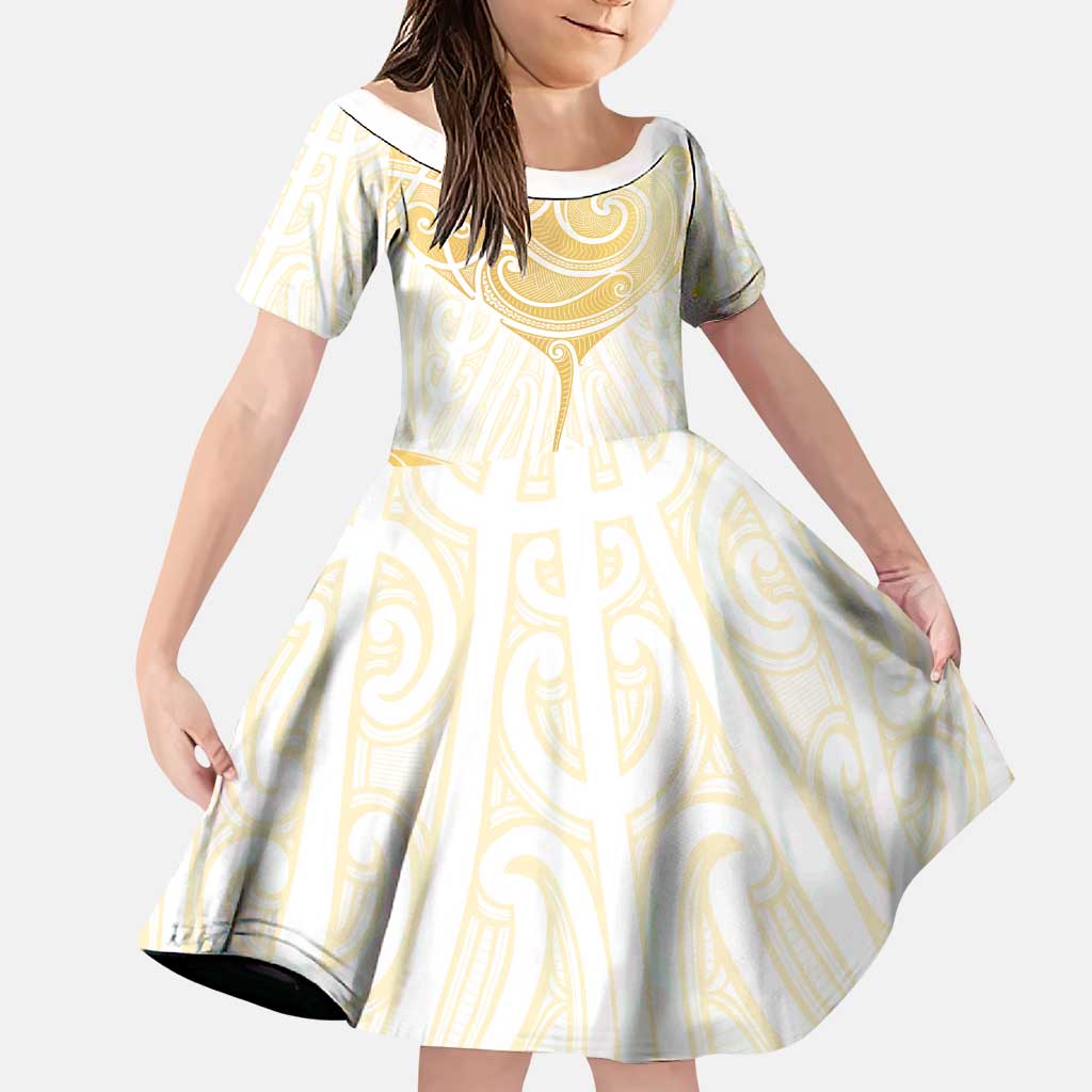 Gold White New Zealand Manta Ray Family Matching Puletasi and Hawaiian Shirt Aotearoa Maori Haehae LT14 Daughter's Dress White - Polynesian Pride