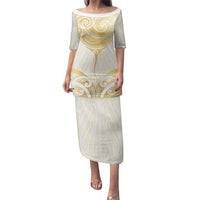 Gold White New Zealand Manta Ray Family Matching Puletasi and Hawaiian Shirt Aotearoa Maori Haehae LT14 Mom's Dress White - Polynesian Pride