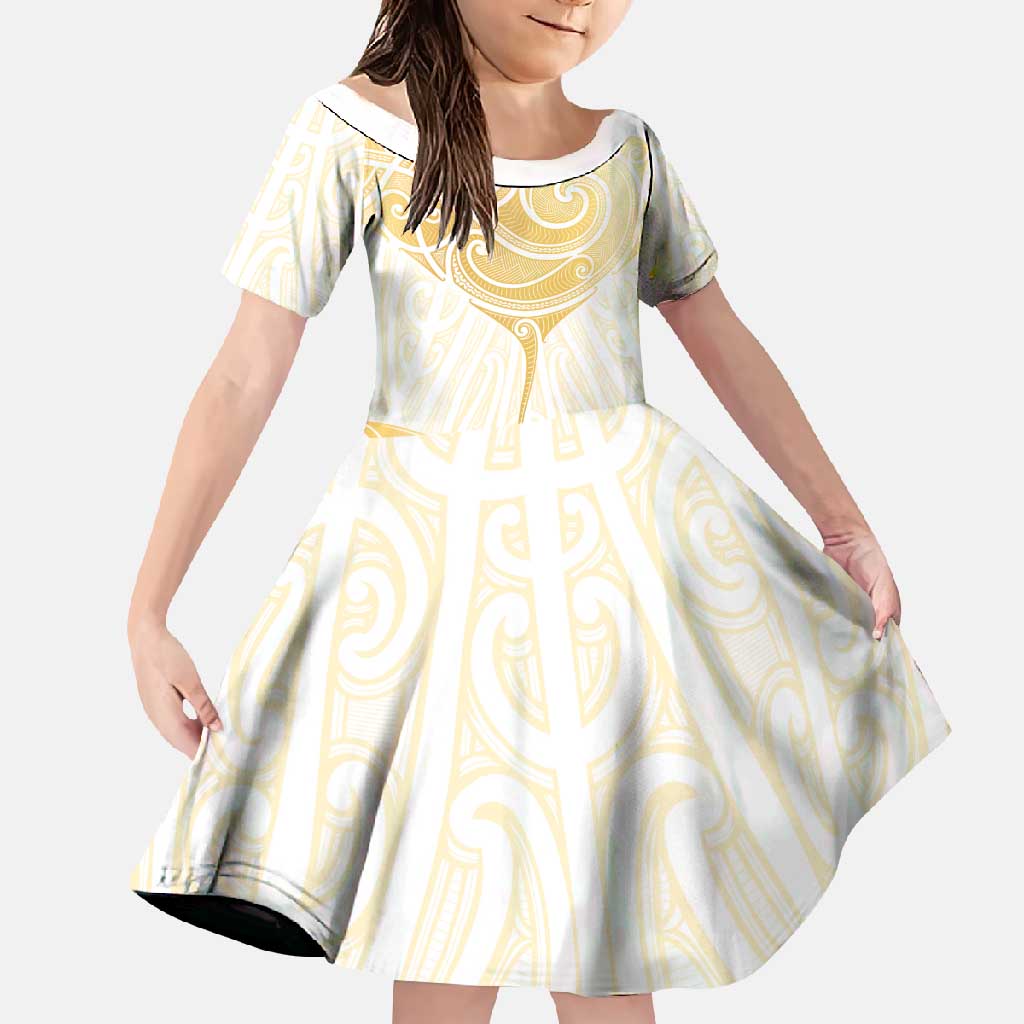 Gold White New Zealand Manta Ray Family Matching Short Sleeve Bodycon Dress and Hawaiian Shirt Aotearoa Maori Haehae LT14 Daughter's Dress White - Polynesian Pride