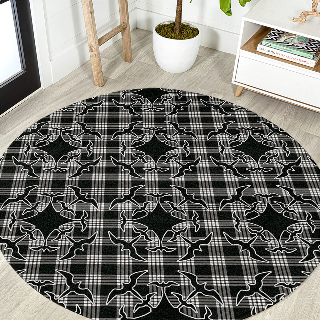 Eleele Hawaii Iwa Bird Palaka Motifs Round Carpet
