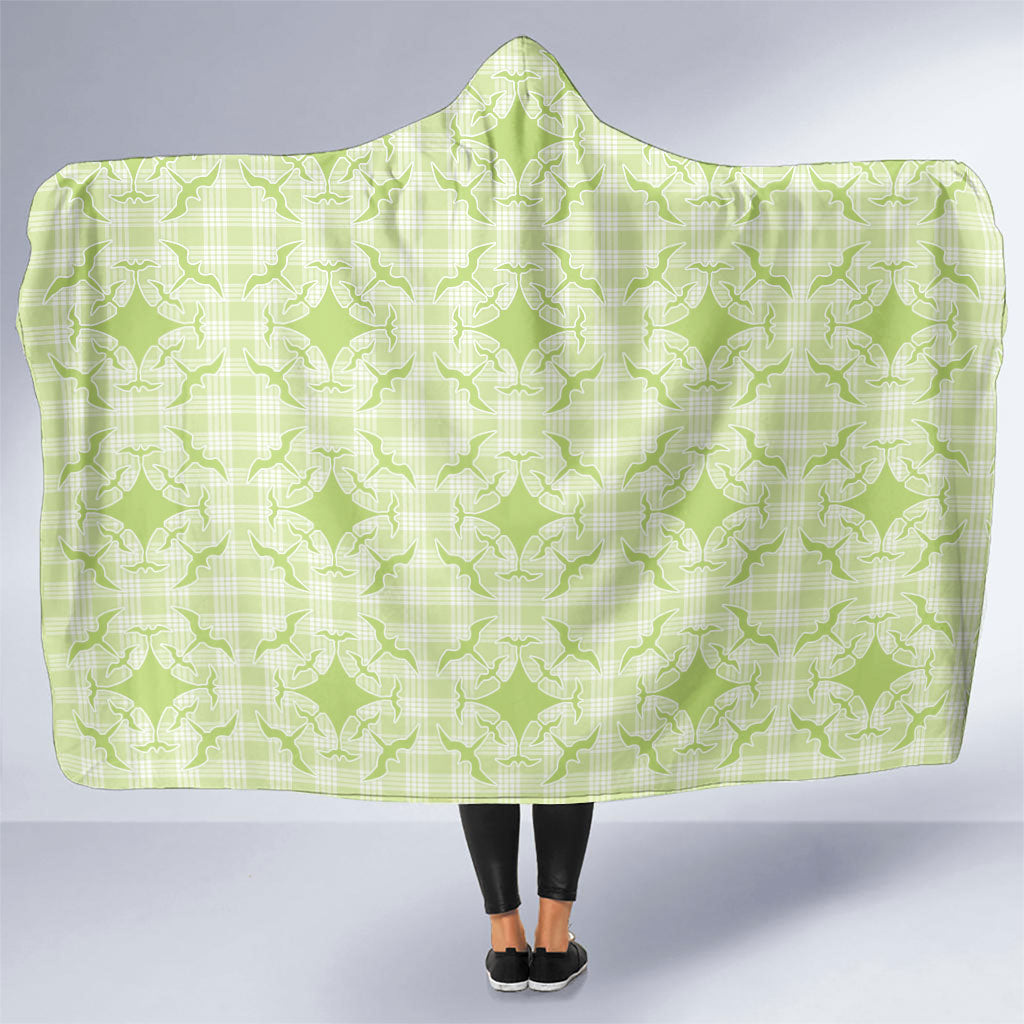 Omaomao Hawaii Iwa Bird Palaka Motifs Hooded Blanket