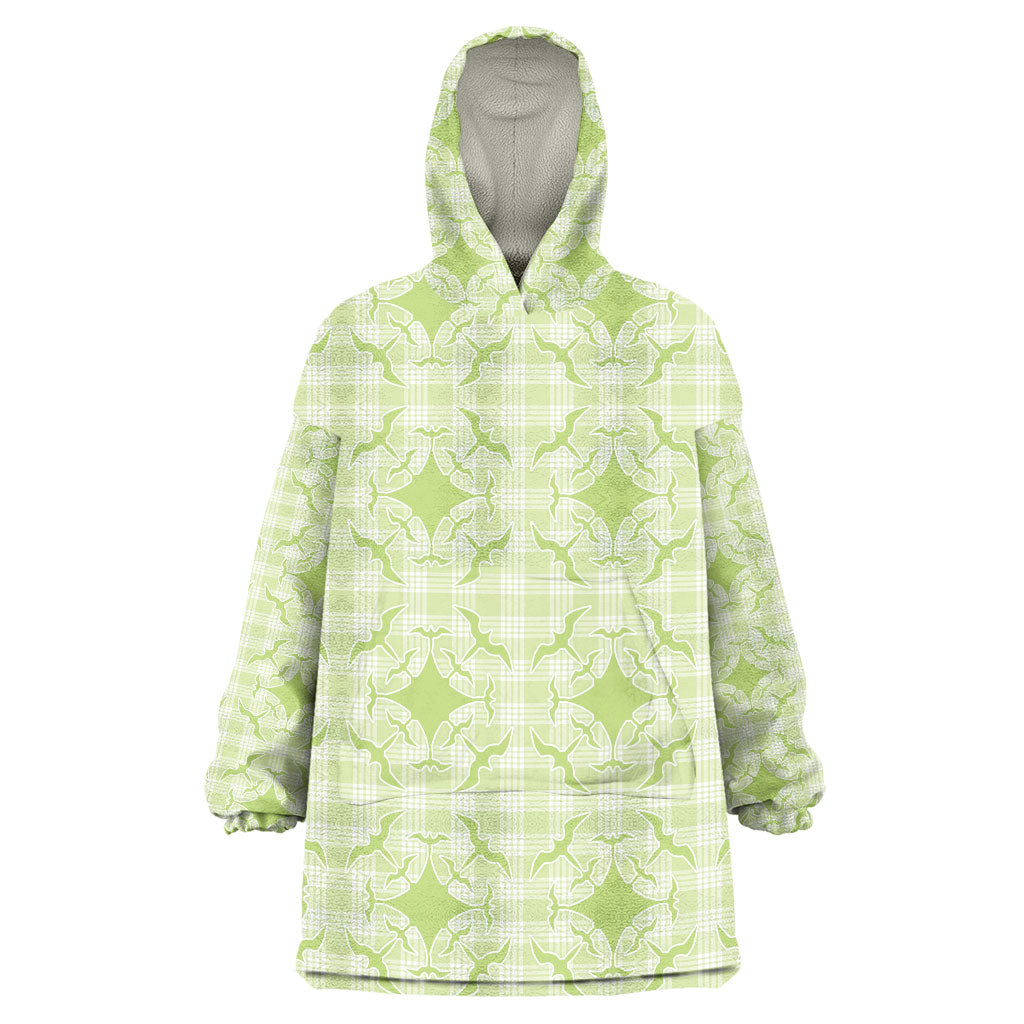 Omaomao Hawaii Iwa Bird Palaka Motifs Wearable Blanket Hoodie