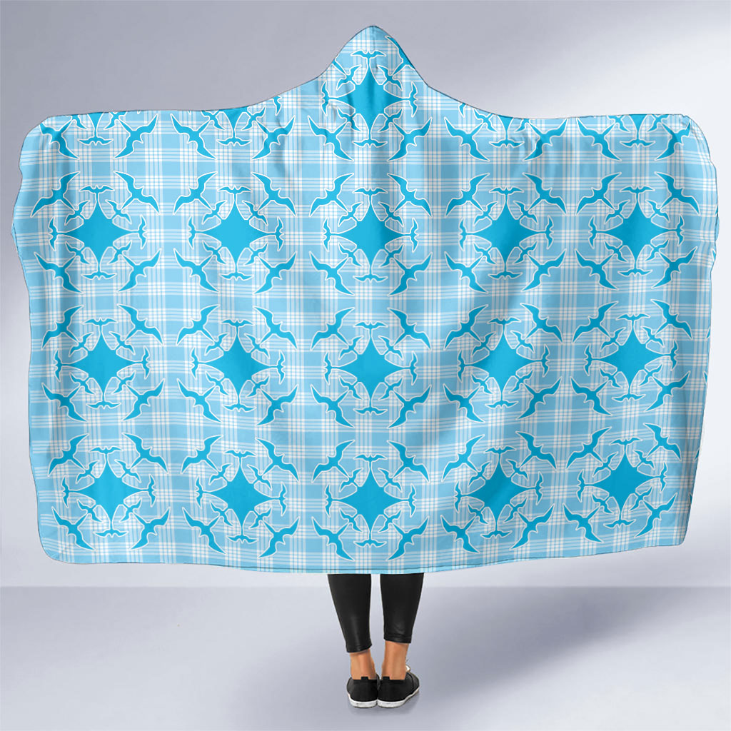 Polu Hawaii Iwa Bird Palaka Motifs Hooded Blanket
