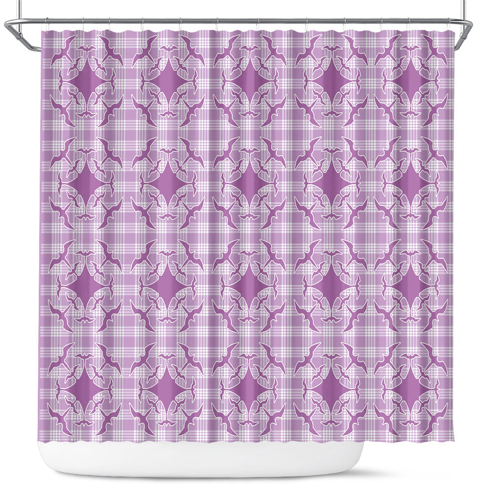 Poni Hawaii Iwa Bird Palaka Motifs Shower Curtain