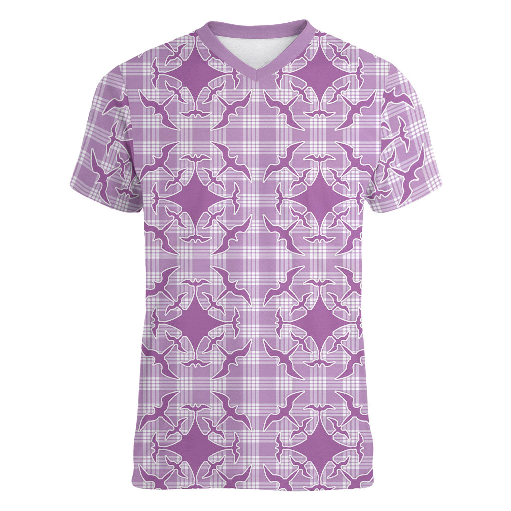 Poni Hawaii Iwa Bird Palaka Motifs Women V-Neck T-Shirt