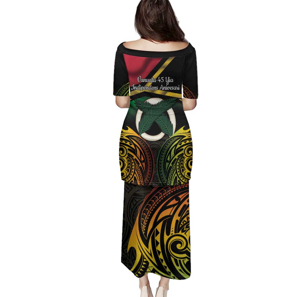 Vanuatu 1980 Family Matching Puletasi and Hawaiian Shirt Hapi 45 Yia Indipendens Anivesari