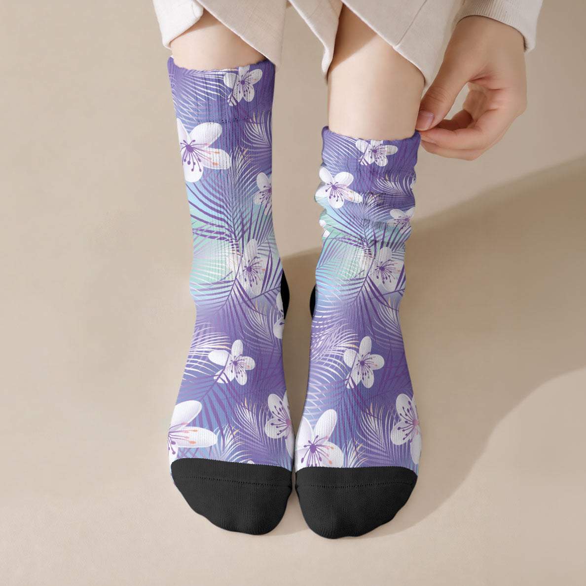 Purple Aloha Hawaiian Crew Socks Tropical Flower Palm Leaf Pattern LT19 Crew Socks Purple - Polynesian Pride