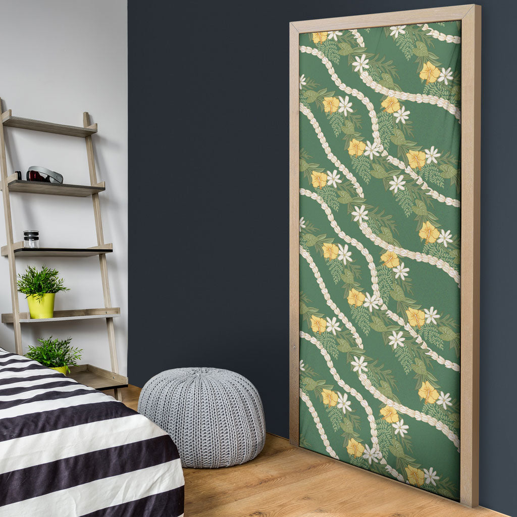 Hawaiian Pikake Maile Lei Door Cover Tiare Hibiscus Kalo Palapalai Leaf Green