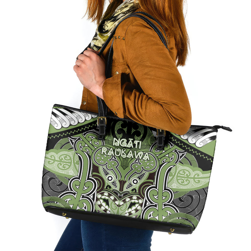 Aotearoa Iwi Ngati Raukawa Leather Tote Bag Maori Kowhaiwhai Pattern LT19 Green - Polynesian Pride