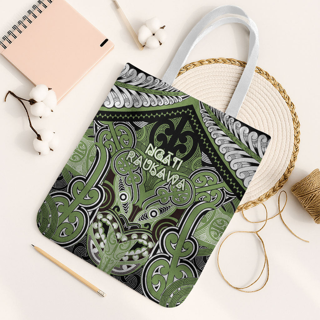 Aotearoa Iwi Ngati Raukawa Tote Bag Maori Kowhaiwhai Pattern LT19 White Strap One Size Green - Polynesian Pride