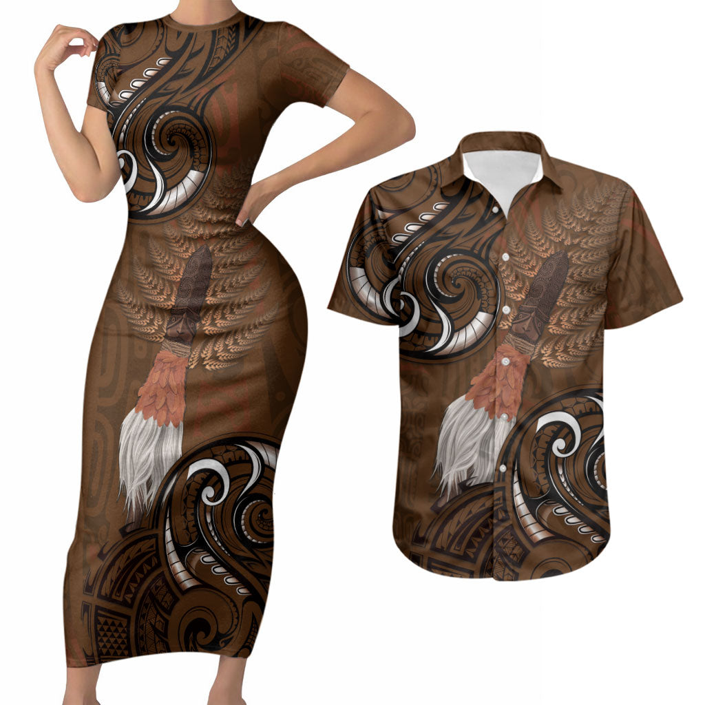New Zealand Taiaha Couples Matching Short Sleeve Bodycon Dress and Hawaiian Shirt Maori Weapon Silver Fern Maori Pattern LT22 Brown - Polynesian Pride