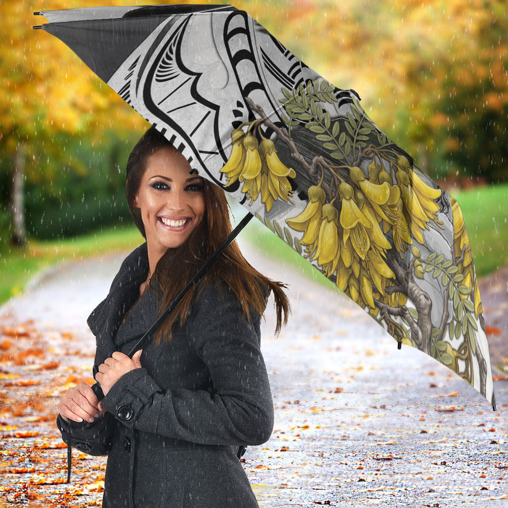 New Zealand Fantail Bird Umbrella Maori Piwakawaka Kowhai Maori Pattern
