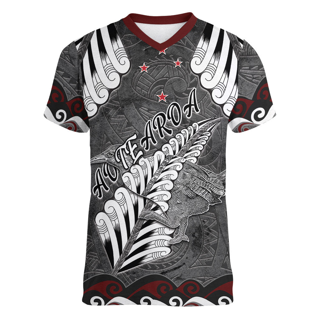 New Zealand Weka Personalised Women V-Neck T-Shirt Aotearoa Hen Silver Fern Maori Pattern