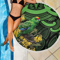New Zealand Parakeet Bird Beach Blanket Maori Kakariki Kowhai Maori Pattern
