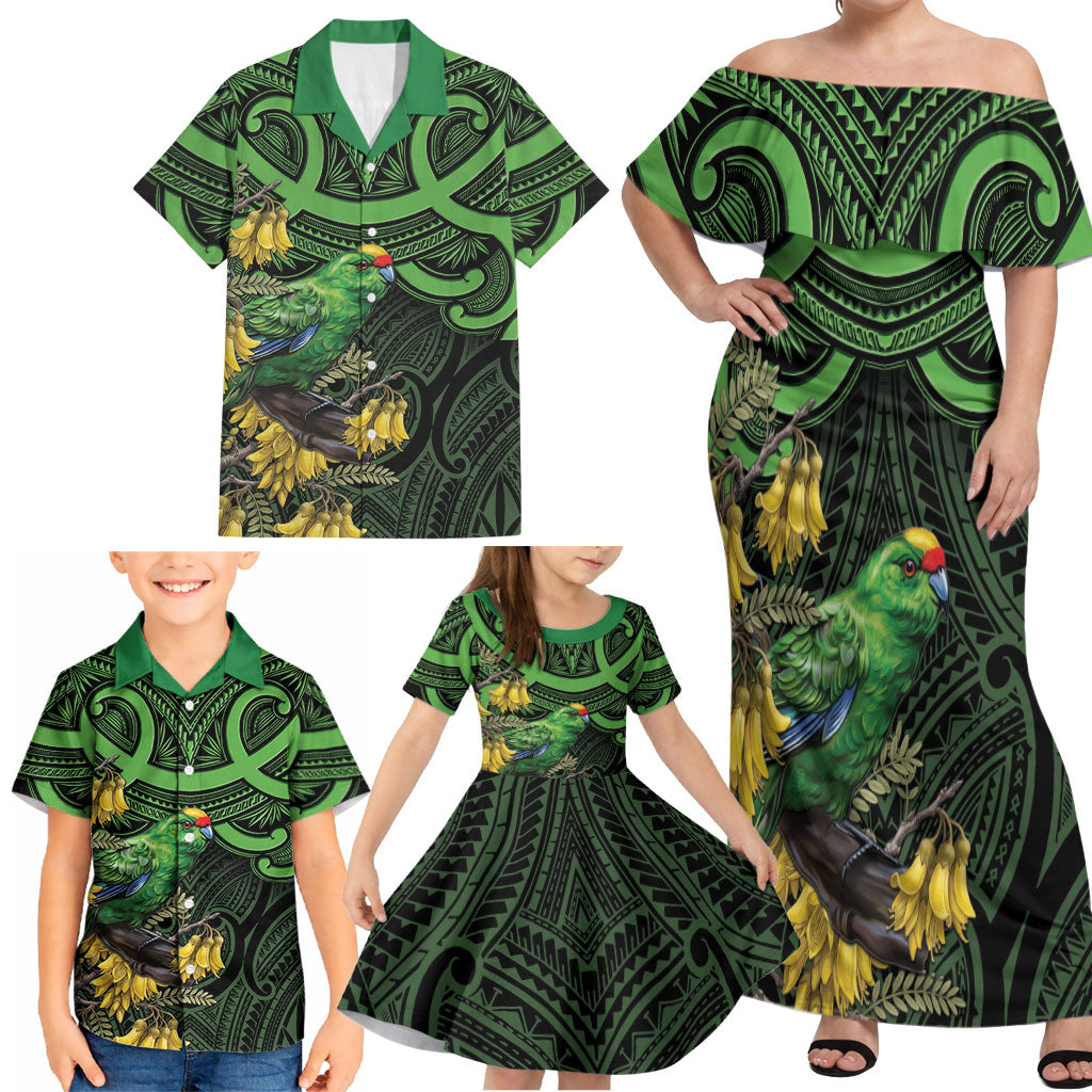 New Zealand Parakeet Bird Family Matching Off Shoulder Maxi Dress and Hawaiian Shirt Maori Kakariki Kowhai Maori Pattern LT22 - Polynesian Pride